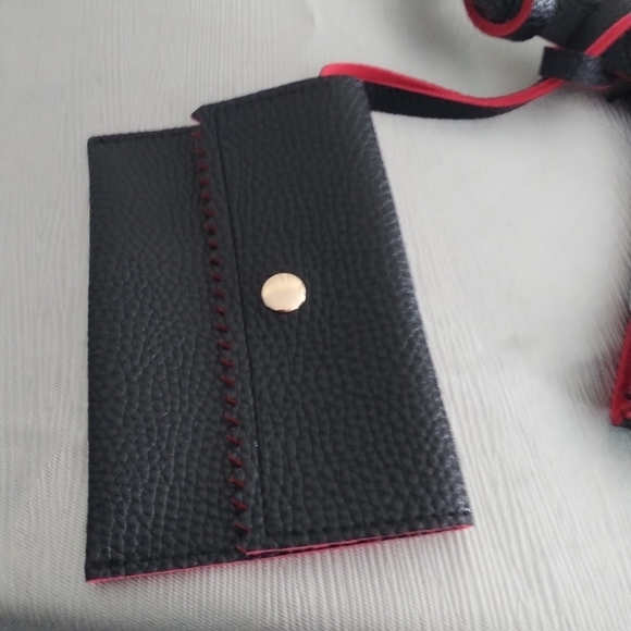 Sadie London I AM LOVED Black Tote Shopper - Picture 8 of 13